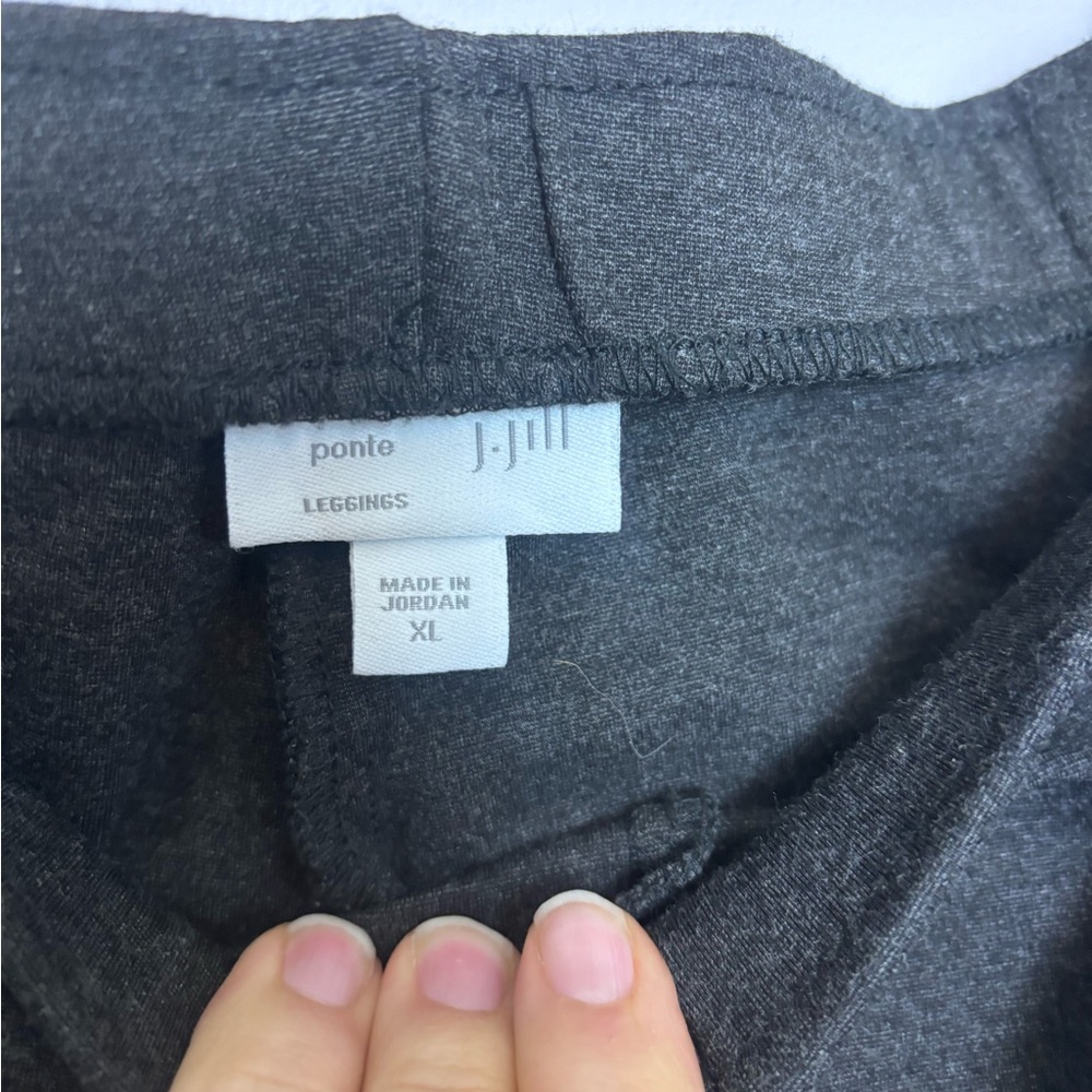 J. Jill Dark Charcoal Gray Casual Business Casual Ponte Leggings - Picture 6 of 8